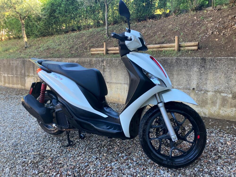 Piaggio Medley 150 S ABS (2021 - 25) (2)