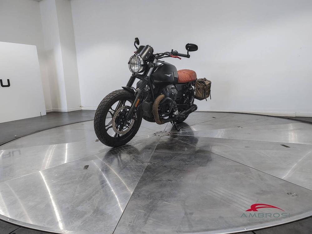 Moto Guzzi V7 III Stone (2017 - 20)