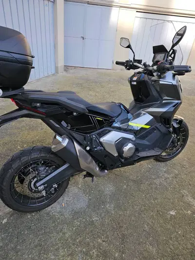 Honda X-ADV 750 DCT (2021 - 24) usata