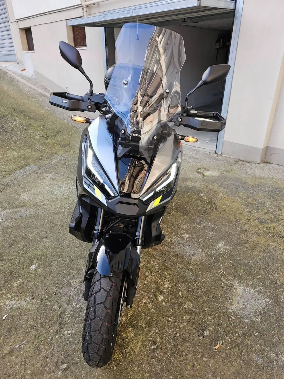 Honda X-ADV 750 DCT (2021 - 24) (4)
