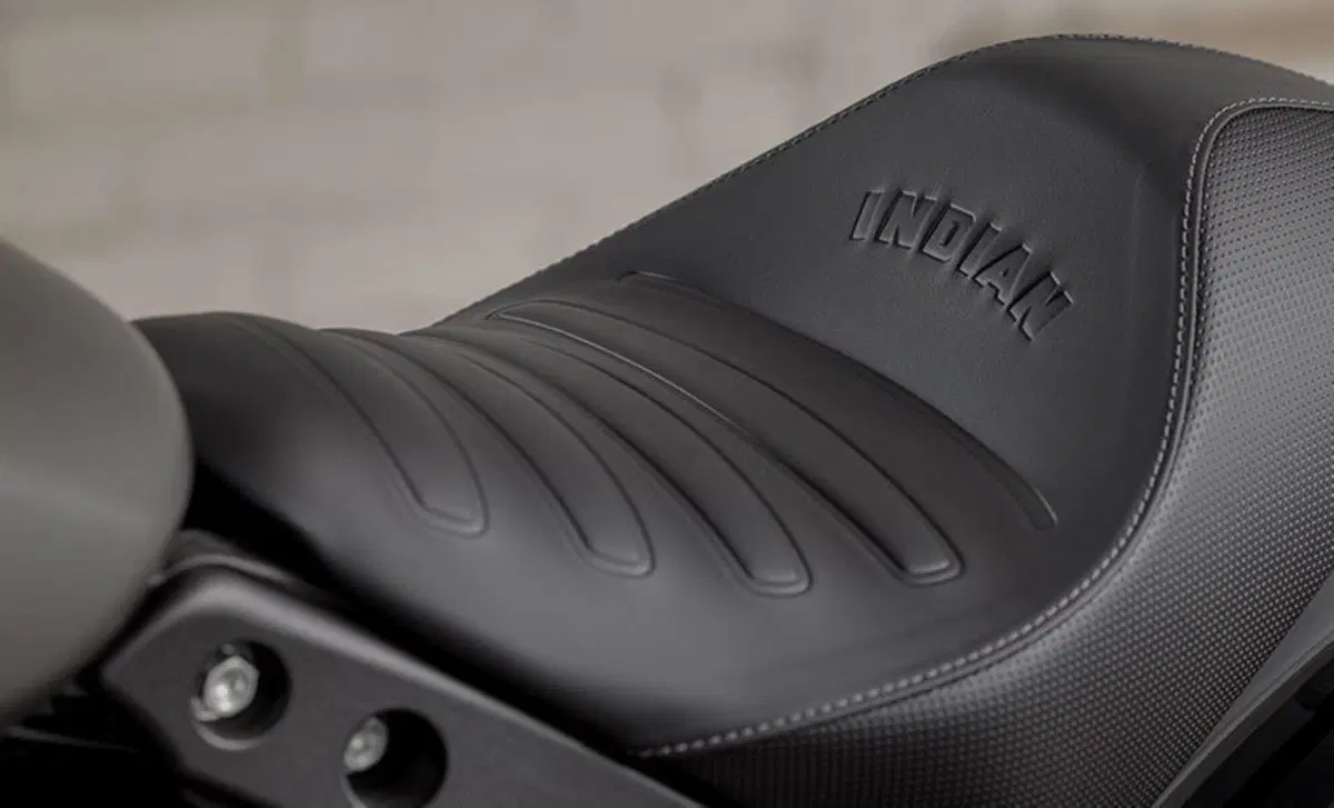 Indian Scout Sixty Scout Rogue Sixty (2022) (5)