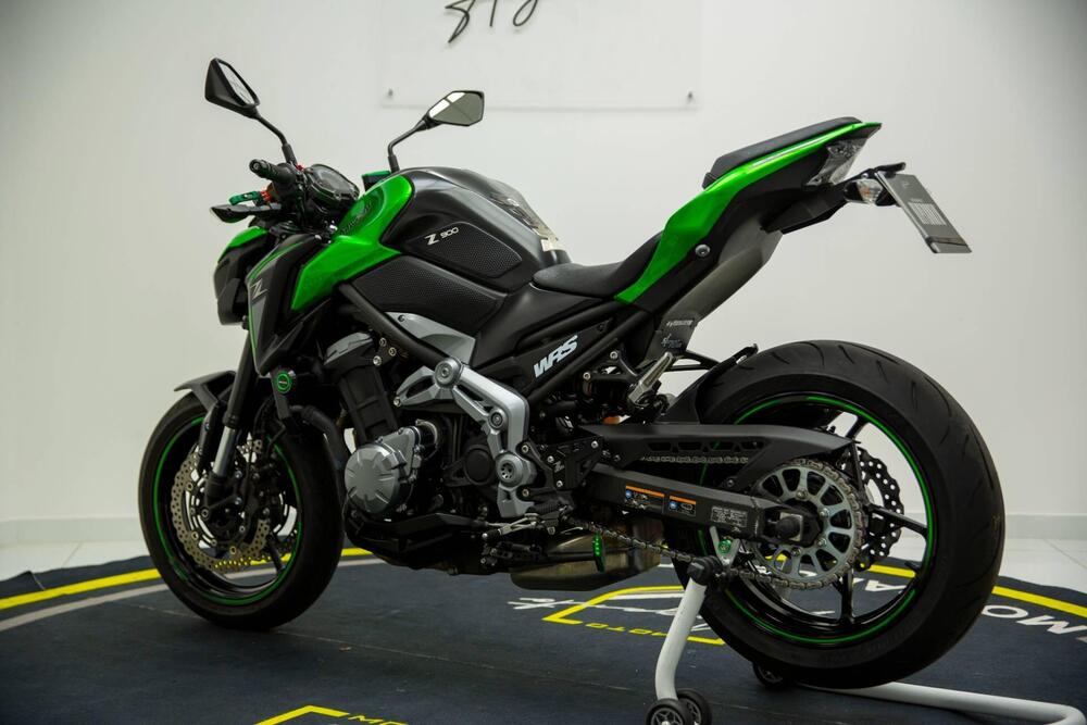 Kawasaki Z 900 (2017 - 18) (5)