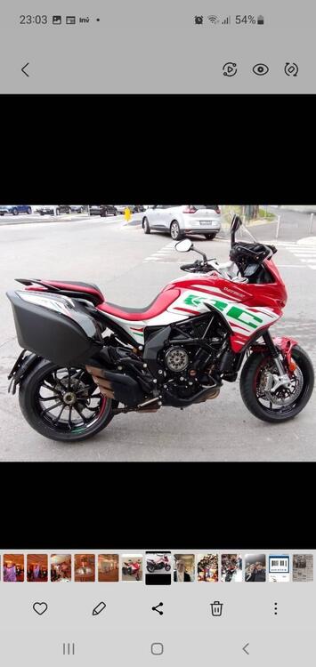 MV Agusta Turismo Veloce 800 RC SCS (2022 - 25) (2)