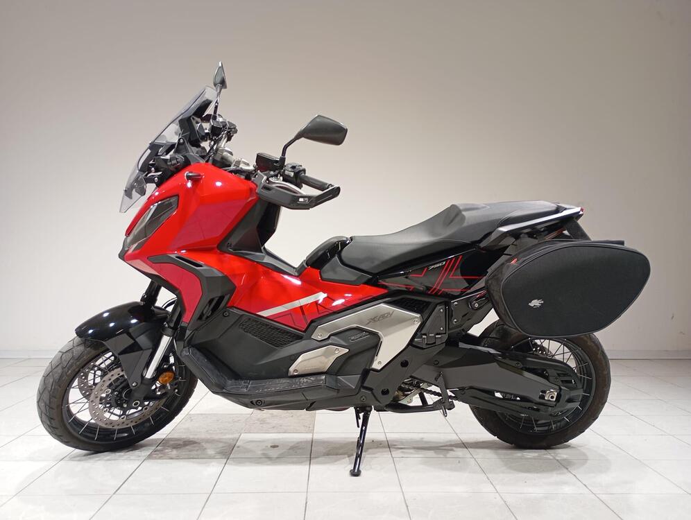 Honda X-ADV 750 DCT (2021 - 24) (2)