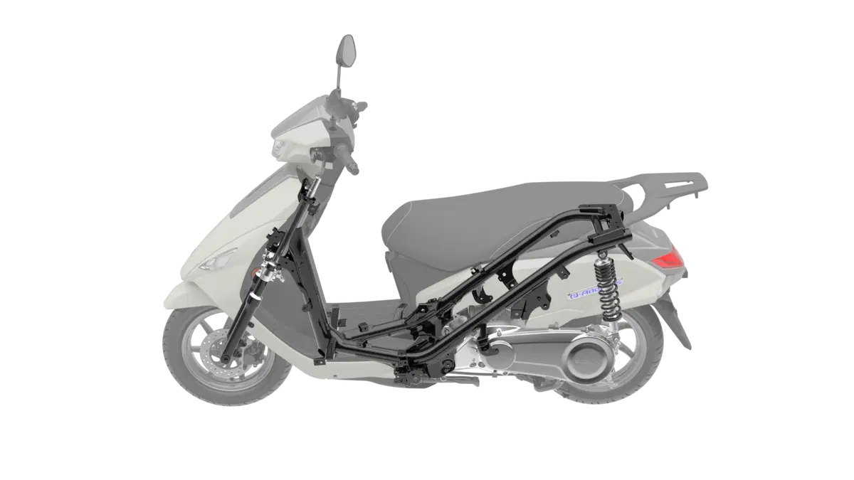Suzuki presenta il suo primo scooter elettrico (2)