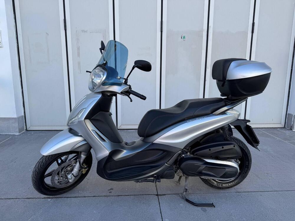 Piaggio Beverly 350 S ABS (2019 - 20)