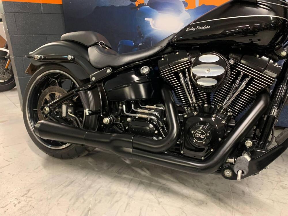 Harley-Davidson 1690 Breakout (2013 - 17) - FXSB (5)