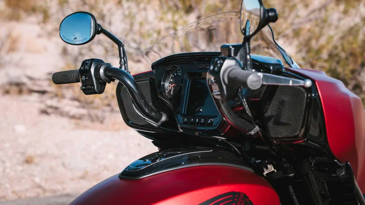 Indian Chieftain Chieftain 1834 Powerplus Dark Horse (2025 - 26) (11)