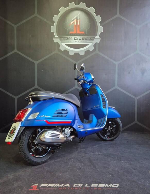 Vespa GTS 300 Super (2023 - 24) (5)