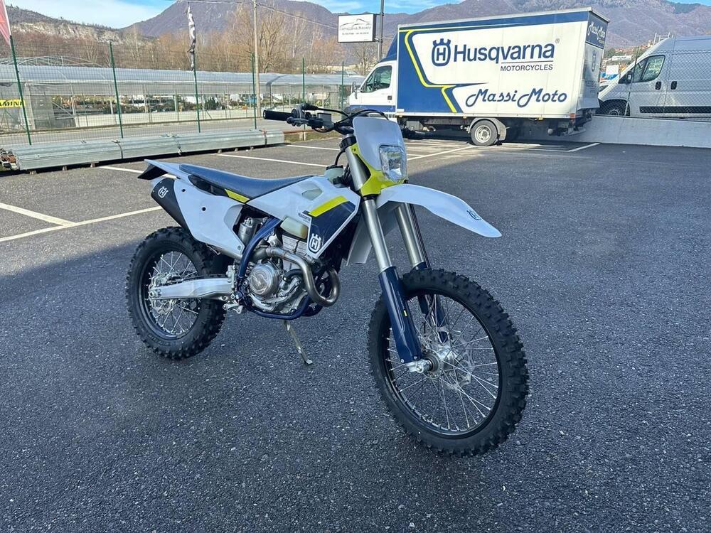 Husqvarna FE 250 (2025) (3)