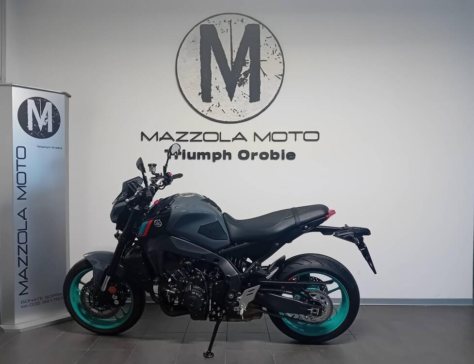 Yamaha MT-09 (2021 - 23) (3)