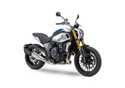 CFMOTO 700CL-X Heritage (2021 - 25) nuova