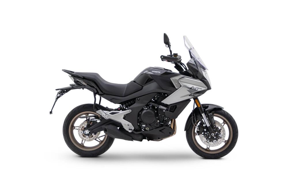 CFMOTO 700MT (2024 - 25)