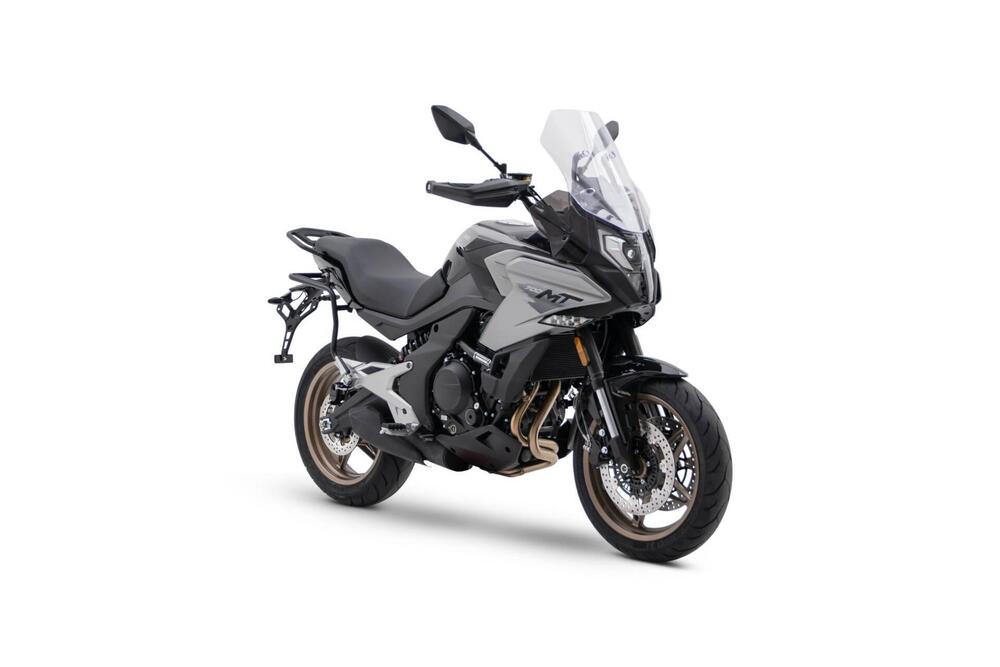 CFMOTO 700MT (2024 - 25) (2)