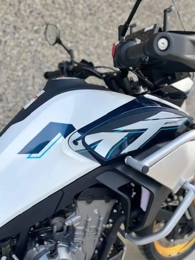 CFMOTO 800MT Explore (2023 - 26) (18)