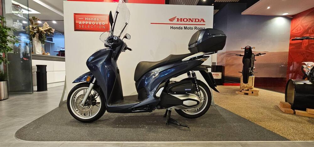 Honda SH 350 (2021 - 24) (2)