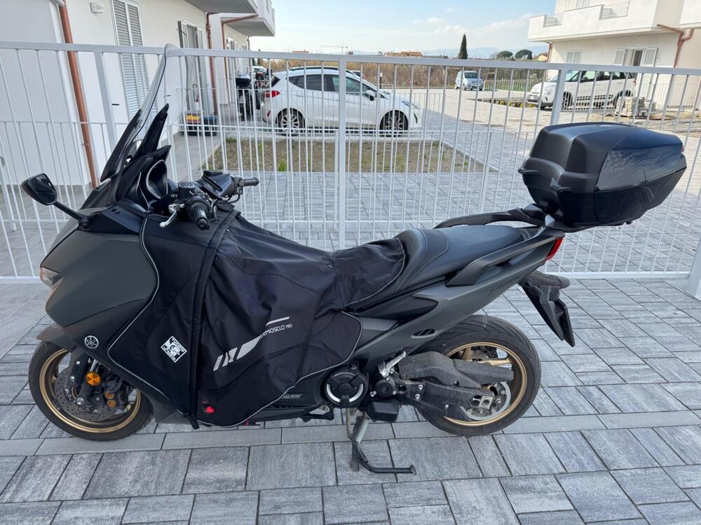 Yamaha T-Max 560 Tech Max (2022 - 24) (5)