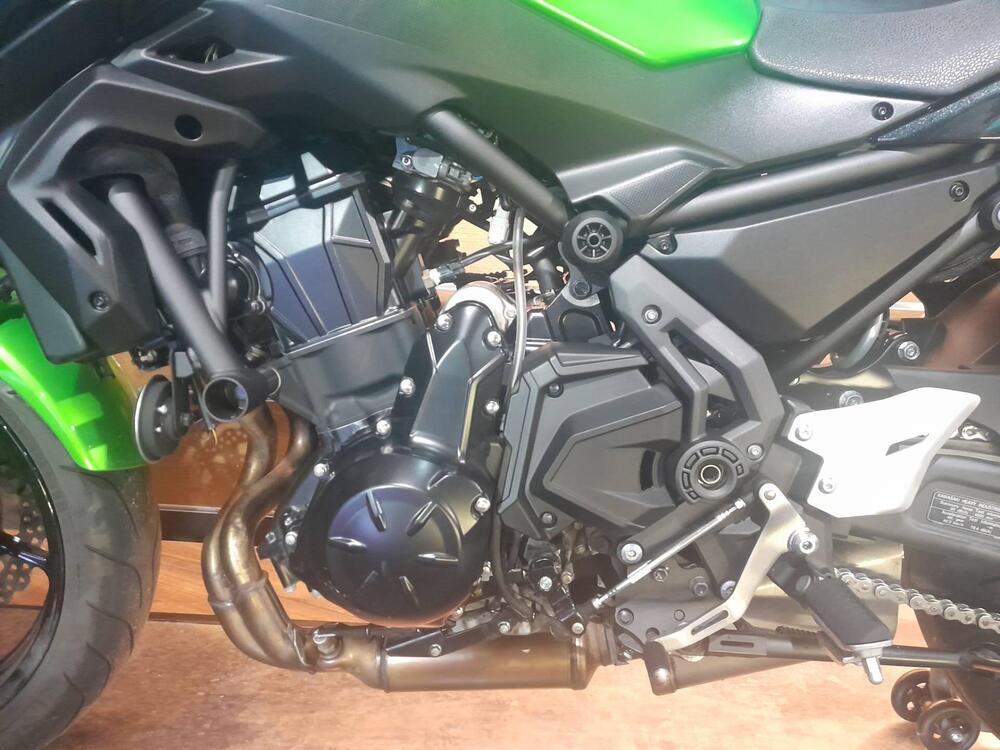 Kawasaki Z 650 (2020) (4)