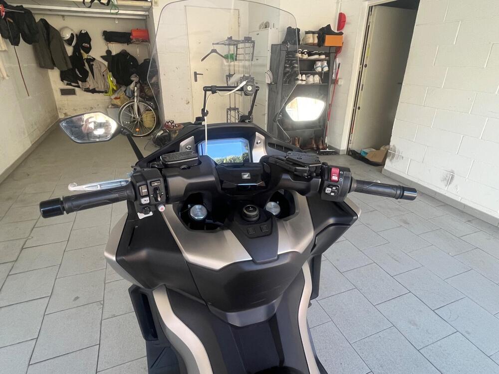 Honda Forza 750 DCT Urban (2021 - 24) (4)