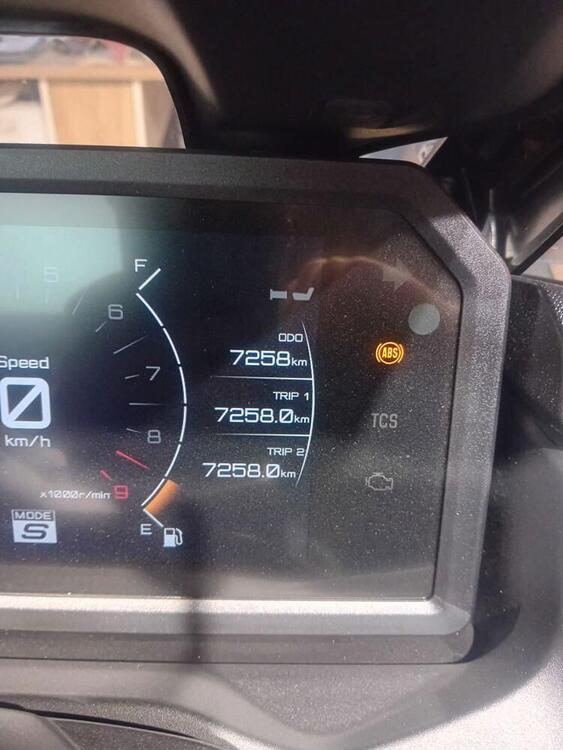 Yamaha T-Max 560 Tech Max (2022 - 24) (4)