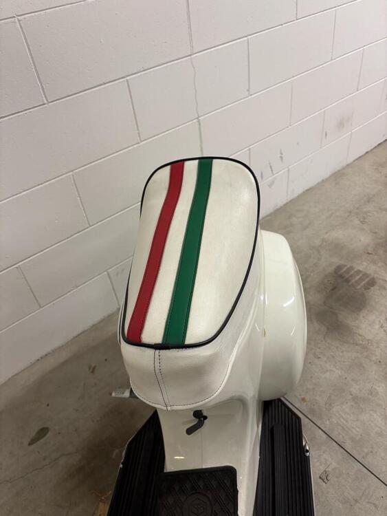 Piaggio Vespa 50 Special (4)