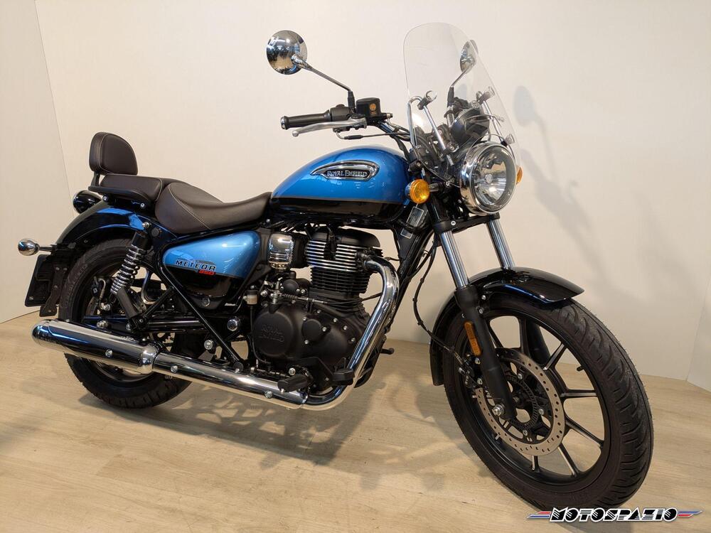 Royal Enfield Meteor 350 Supernova (2021 - 25) (4)