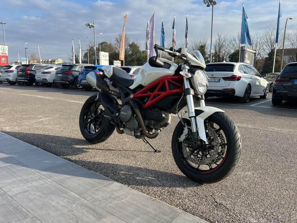 Ducati Monster 796 (2010 - 13) (2)