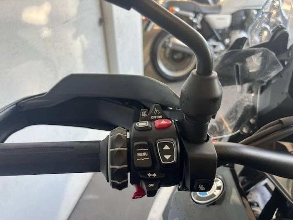 Bmw R 1300 GS Triple Black (2023 - 25) (5)