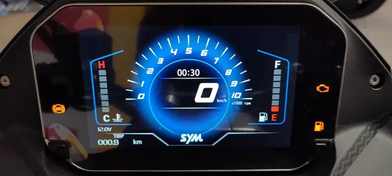 Sym ADX 300 (2024 - 26) (3)