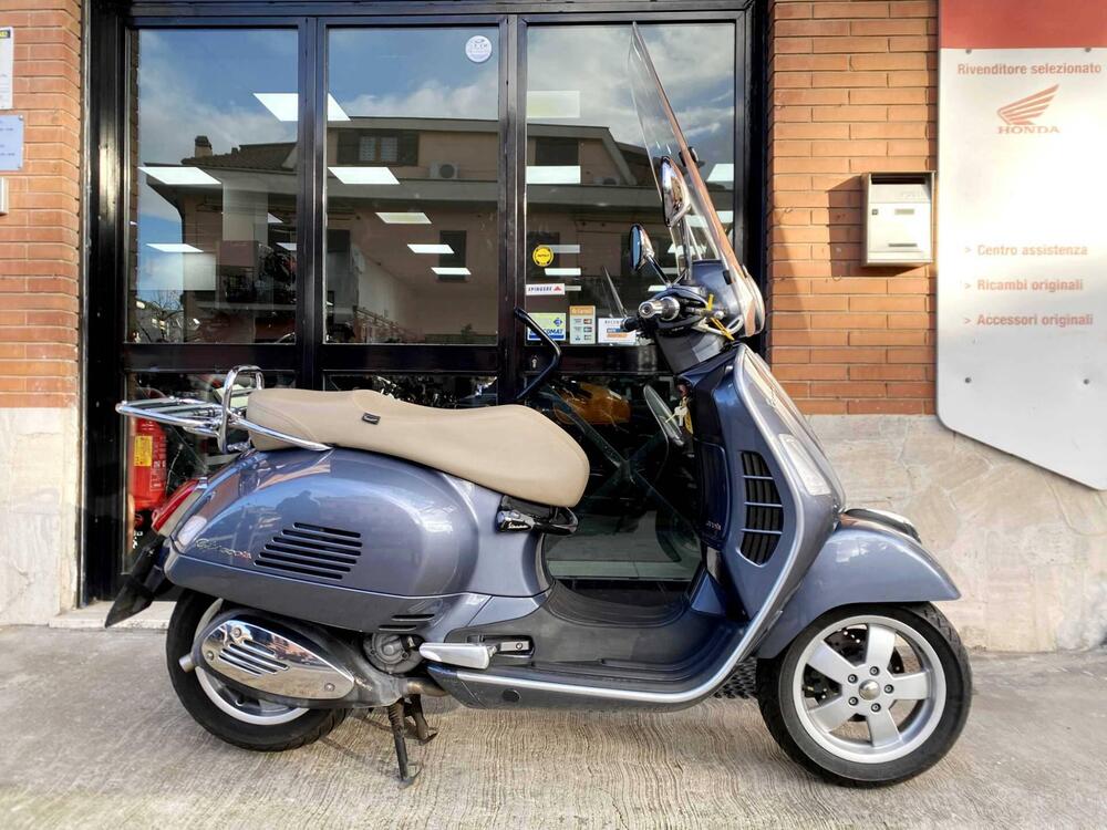 Vespa GTS 300 ABS (2014 - 16)