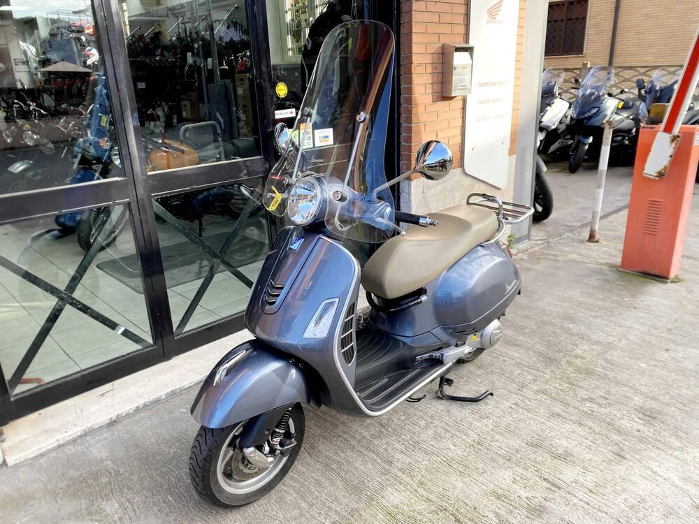 Vespa GTS 300 ABS (2014 - 16) (4)