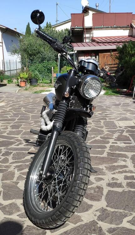 Triumph Scrambler (2006 - 17) (3)