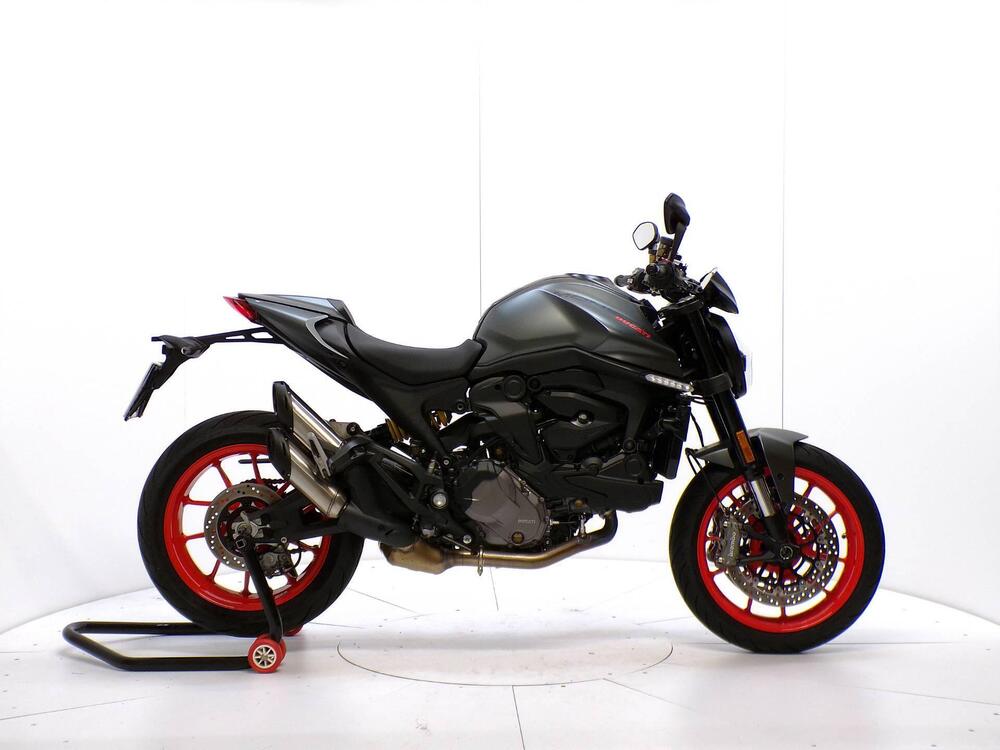 Ducati Monster 937 + (2021 - 25)