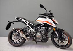 KTM 390 Duke (2021 - 23) usata