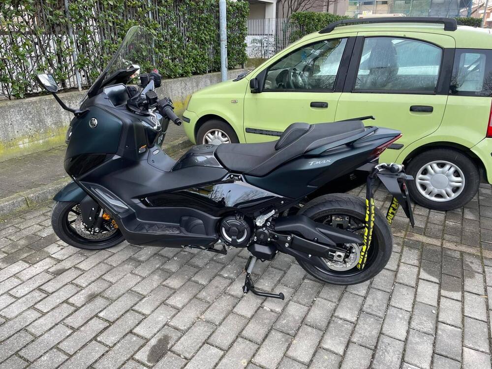 Yamaha T-Max 560 Tech Max (2022 - 24) (5)