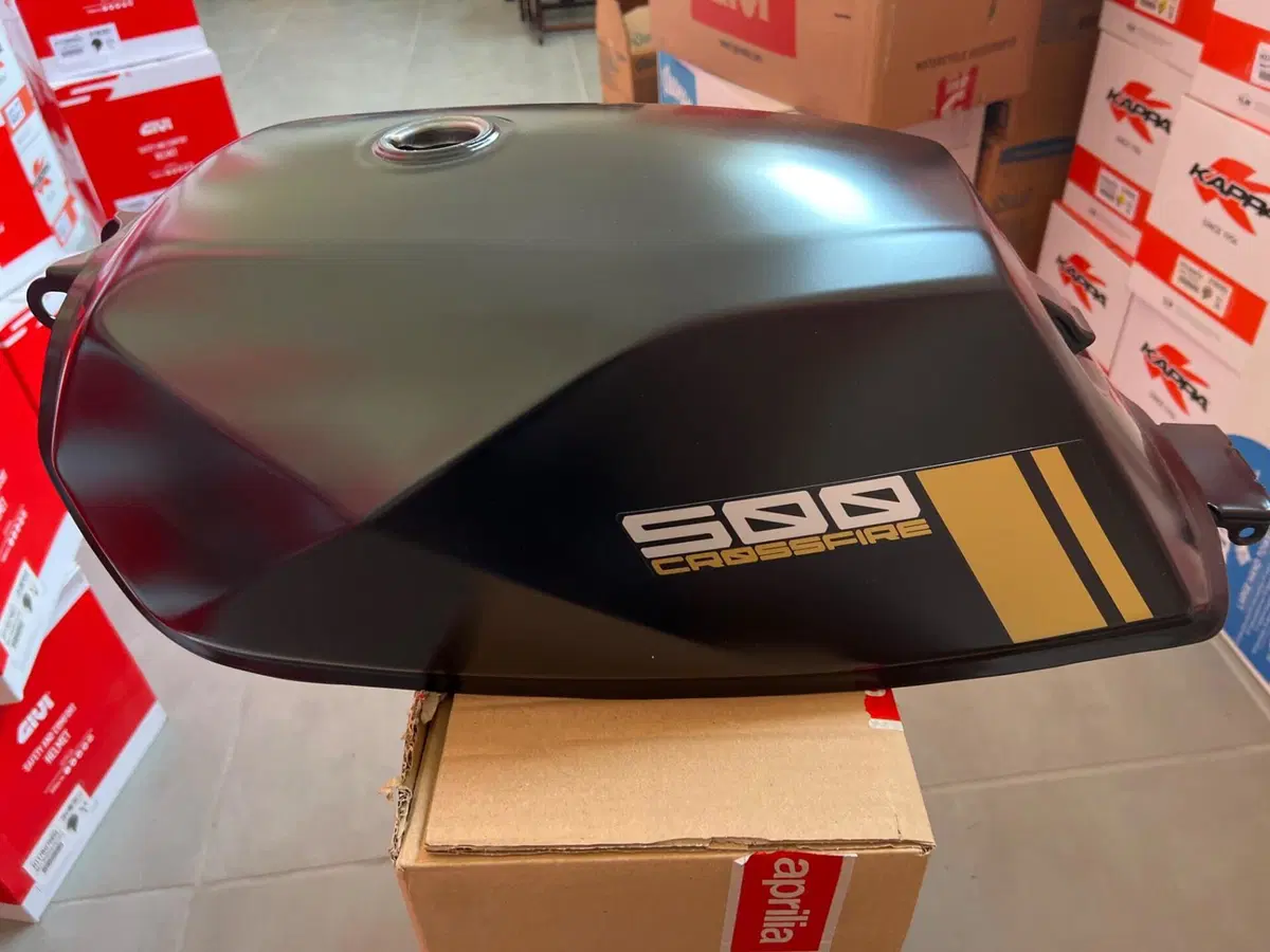 Serbatoio Brixton Crossfire 500 nuovo