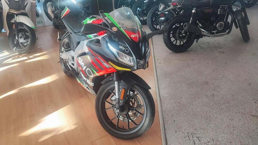 Aprilia RS 125 GP Replica (2021 - 24) (2)