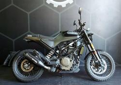 Husqvarna Svartpilen 401 (2021 - 23) usata