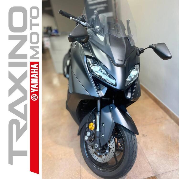 Yamaha T-Max 560 (2022 - 24) (4)