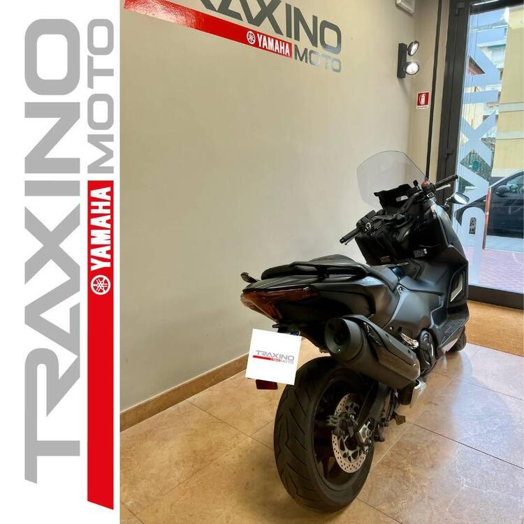 Yamaha T-Max 560 (2022 - 24) (5)