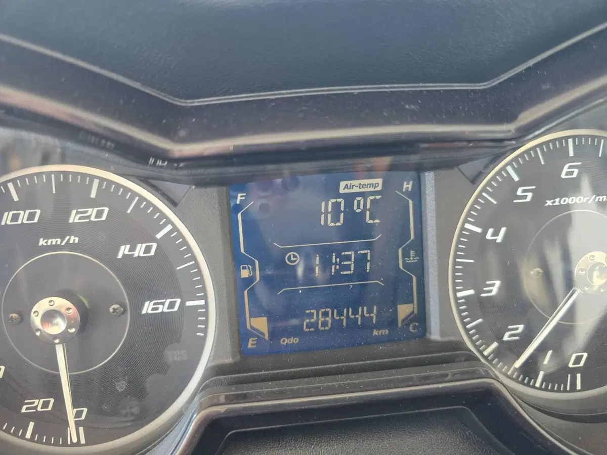 Yamaha X-Max 300 Tech Max (2021 - 24) (19)