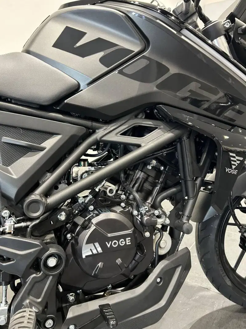 Voge Brivido 125R (2023 - 26) (4)