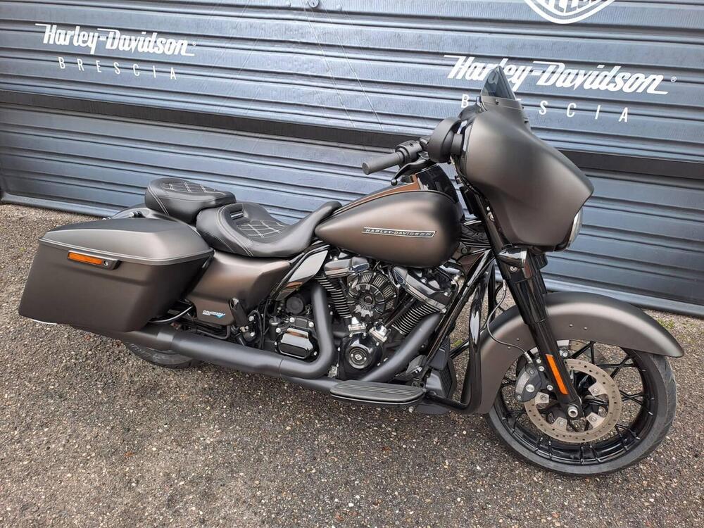 Harley-Davidson 114 Street Glide Special (2019 - 20) - FLHXS (4)