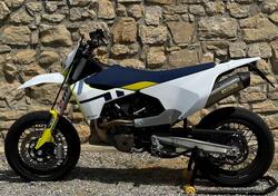 Husqvarna 701 Supermoto (2021) usata