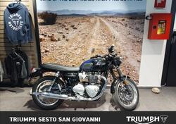 Triumph Bonneville T120 Stealth Edition (2024) usata