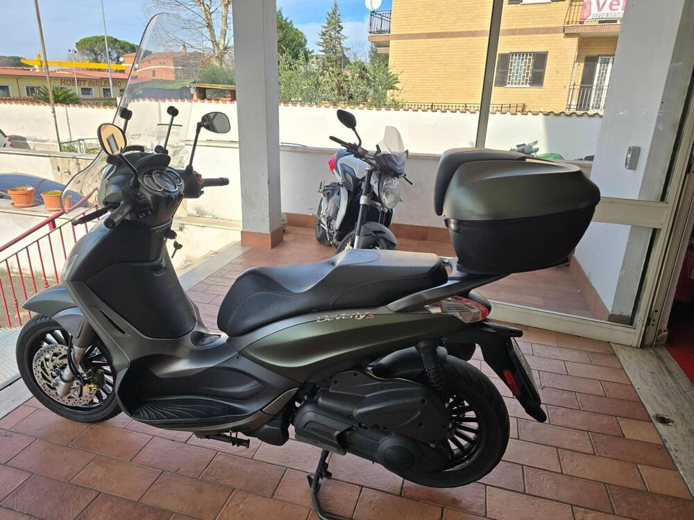 Piaggio Beverly 300 S i.e. ABS-ASR (2016 - 20) (5)