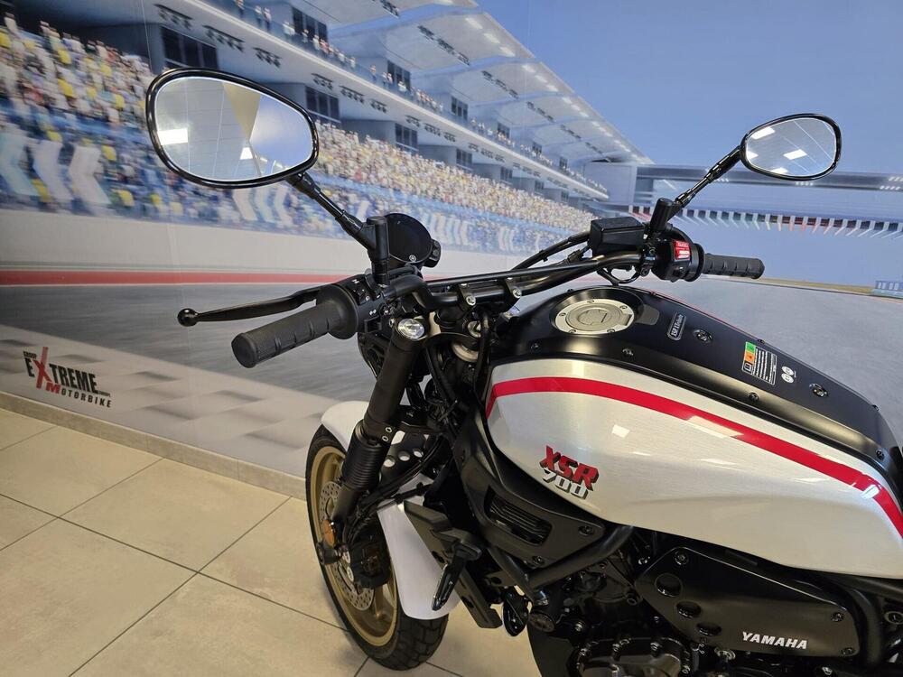 Yamaha XSR 700 XTribute (2022 - 24) (3)