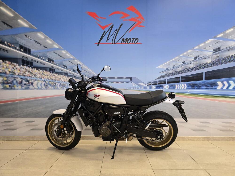 Yamaha XSR 700 XTribute (2022 - 24) (5)