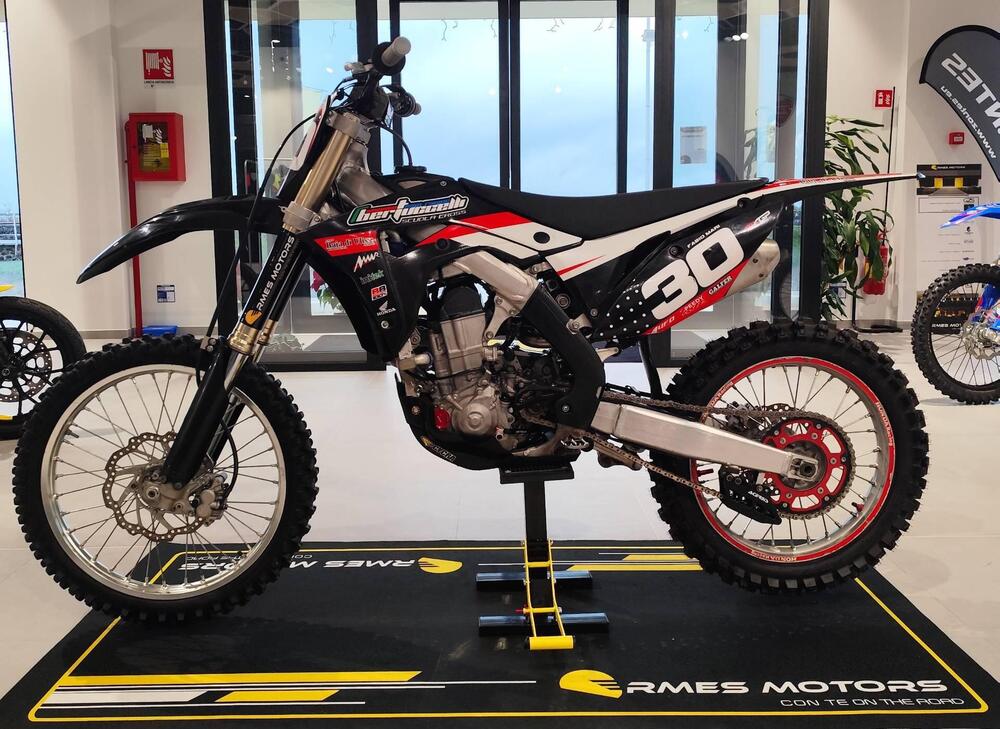 Honda CRF 450 R (2018) (2)