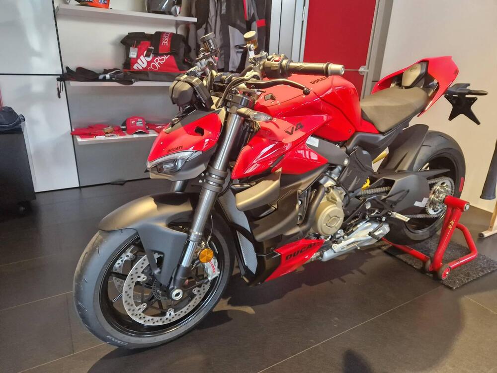 Ducati Streetfighter V4 (2023 - 24)